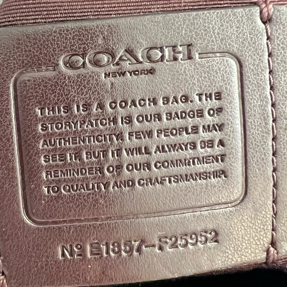 Coach crossbody/ handbag purse - Picture 8 of 14